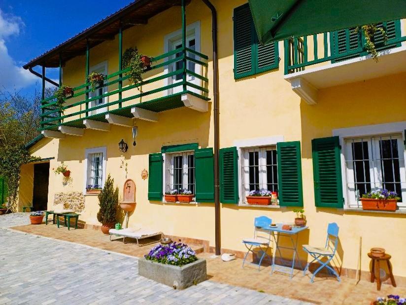 Casa Relax Immersa Nel Verde Della Natura 카살보르고네 외부 사진